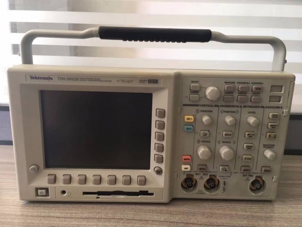 TDS3052B  500兆示波器 TDS3052B  500兆示波器